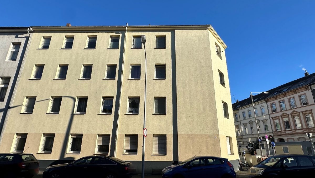 Straßenansicht