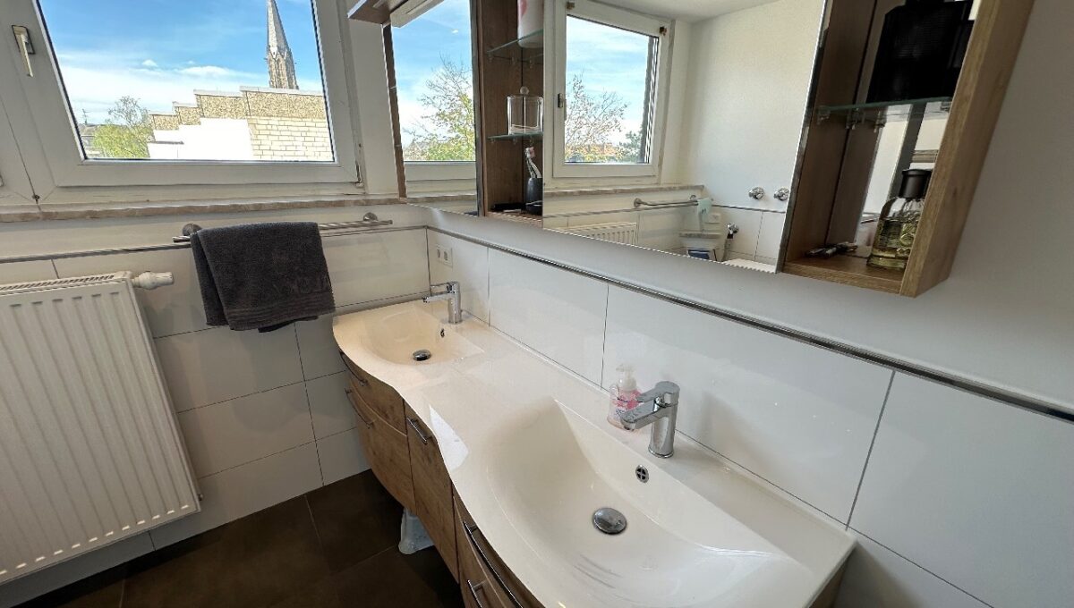 Badezimmer Dachgeschoss