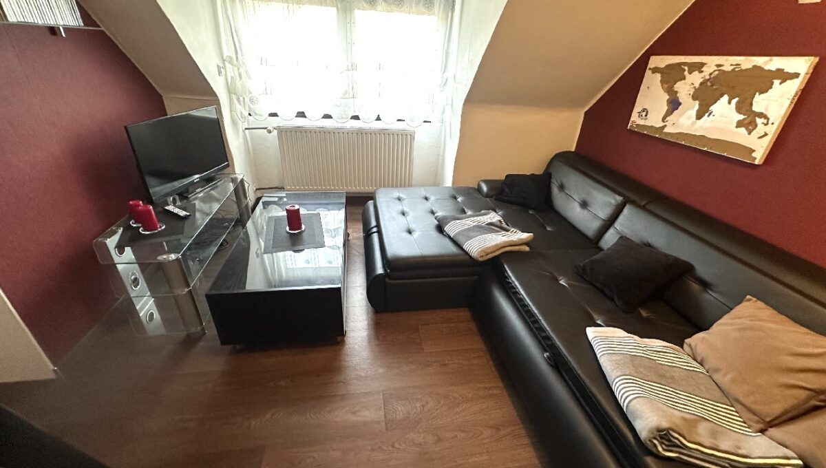 Dachgeschoss  Zimmer 1