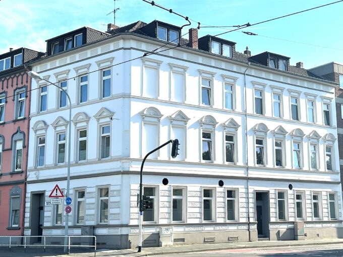 Straßenansicht
